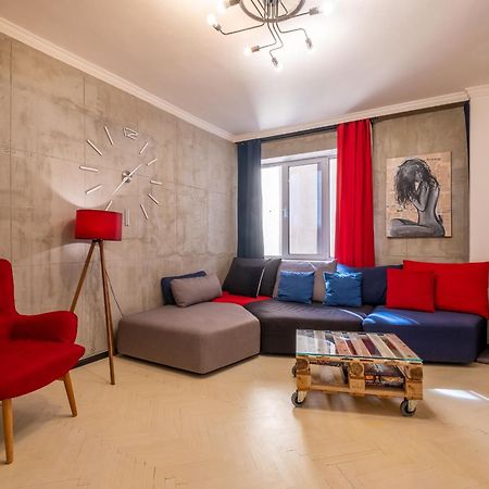 Modern , Spacious 2Br Apartment In Top Center Σόφια Εξωτερικό φωτογραφία