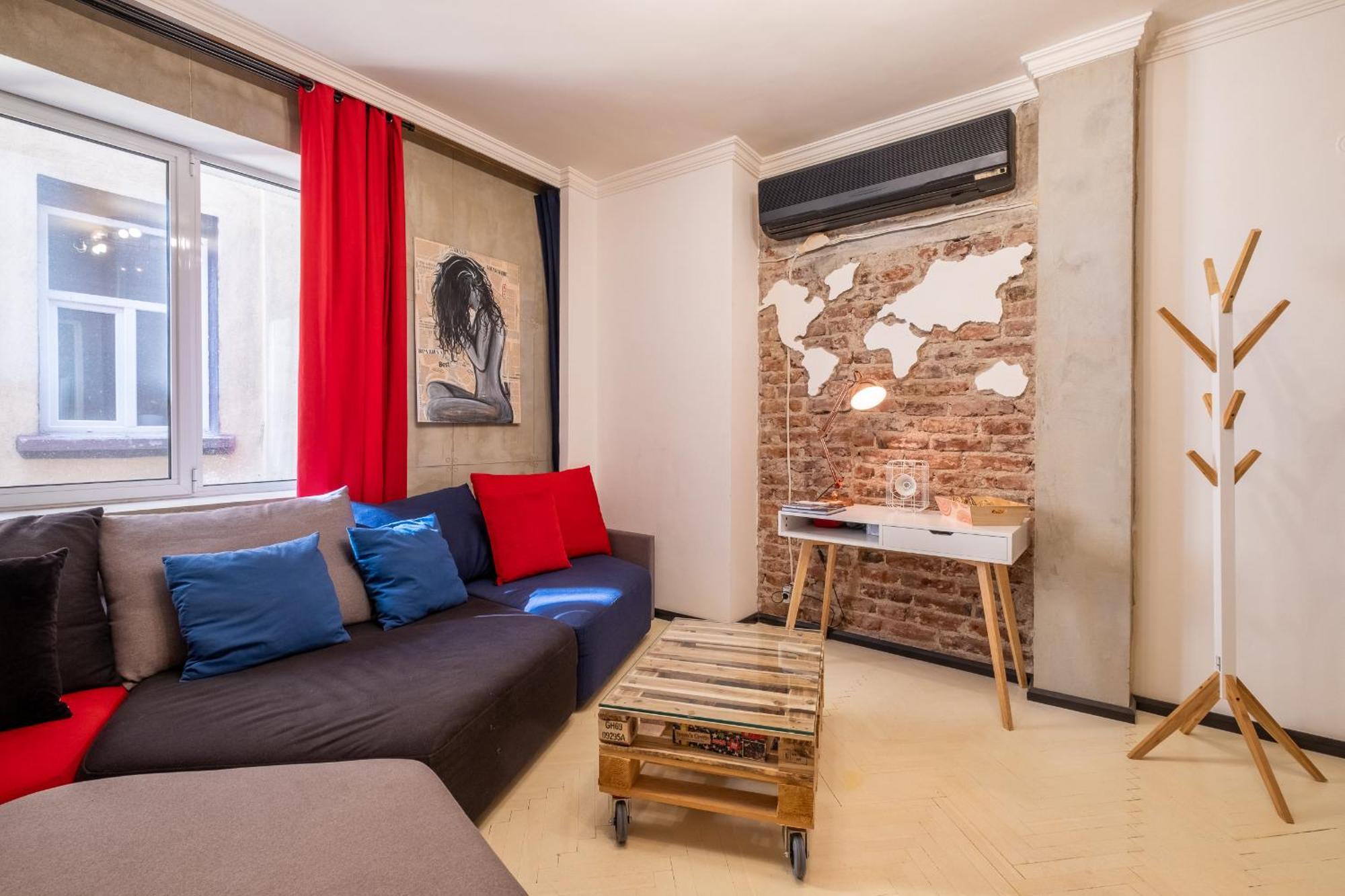Modern , Spacious 2Br Apartment In Top Center Σόφια Εξωτερικό φωτογραφία