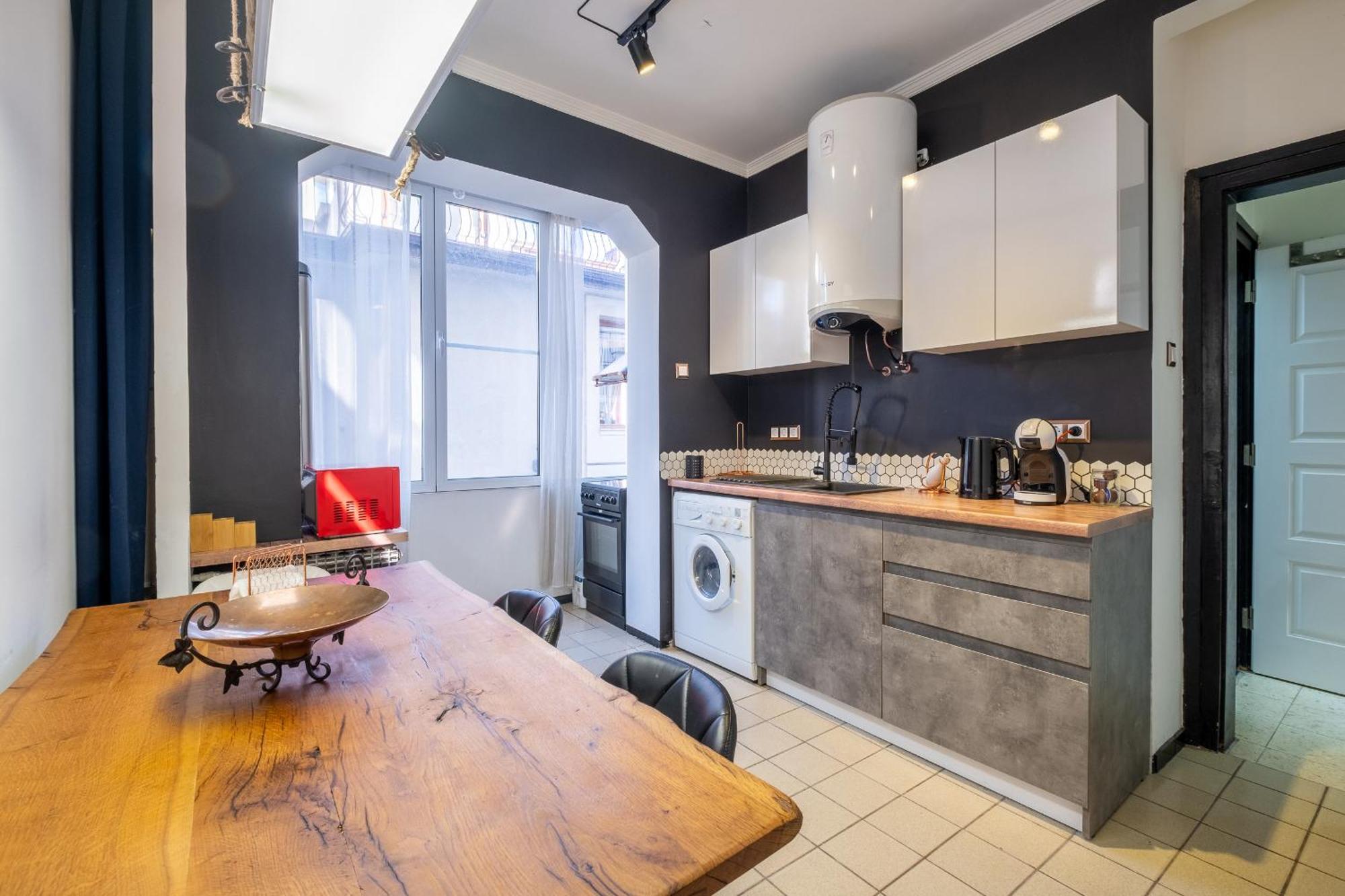 Modern , Spacious 2Br Apartment In Top Center Σόφια Εξωτερικό φωτογραφία
